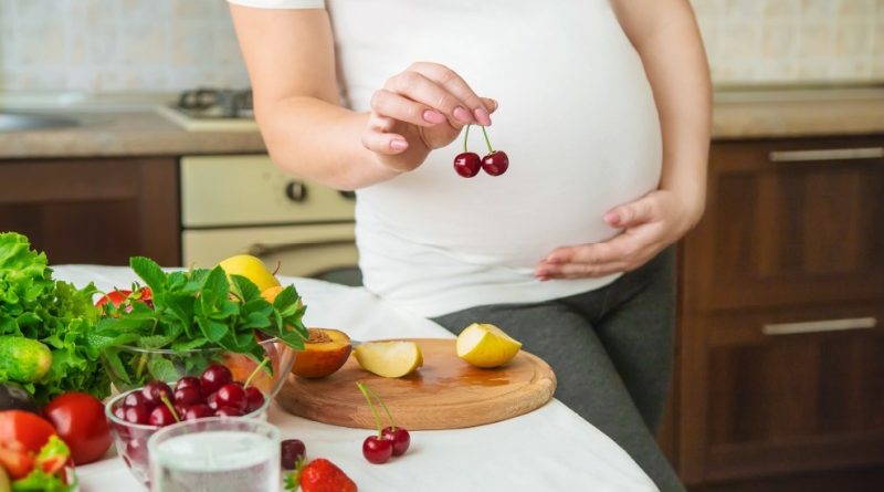 Pentingnya Asupan Nutrisi Selama Kehamilan dan Makanan Sehat Pendukungnya